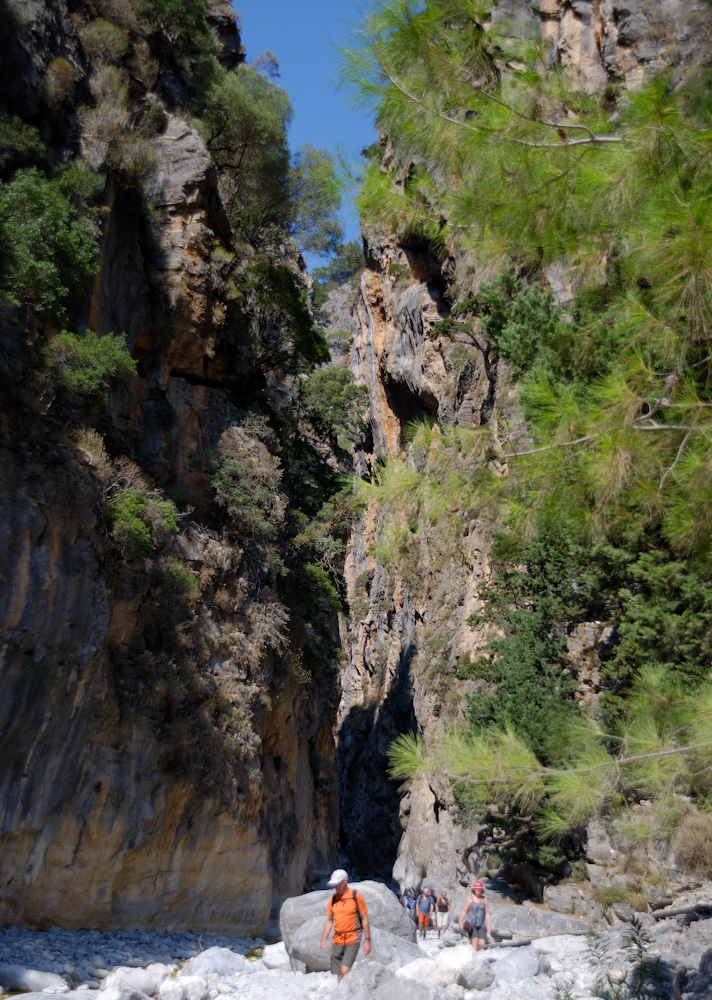 Samariaschlucht, es liegen jetzt mehr als 11 km hinter uns, das Ziel naht...