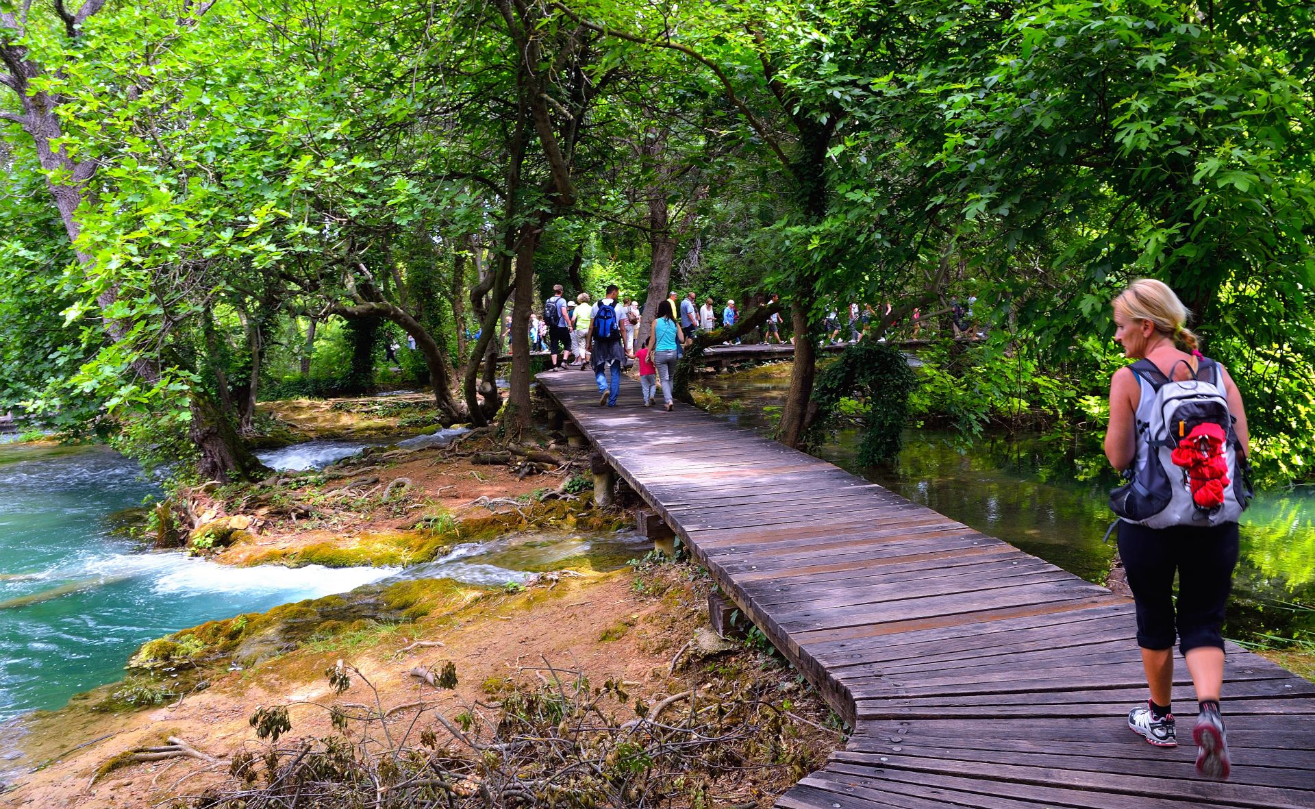 Hier beginnt der eigentliche Rundwanderweg. Wir wollen nicht den ganzen NP erwandern, sondern nur den untersten Abschnitt um den schönsten Wasserfall, den Skradinski Buk.