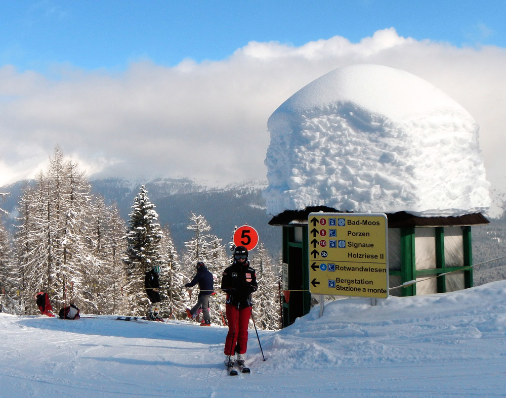 ...Schnee gibt es jetzt schon hier in der Gegend genug, und am Sonntag sollte noch einmal fast ein halber Meter dazu kommen...