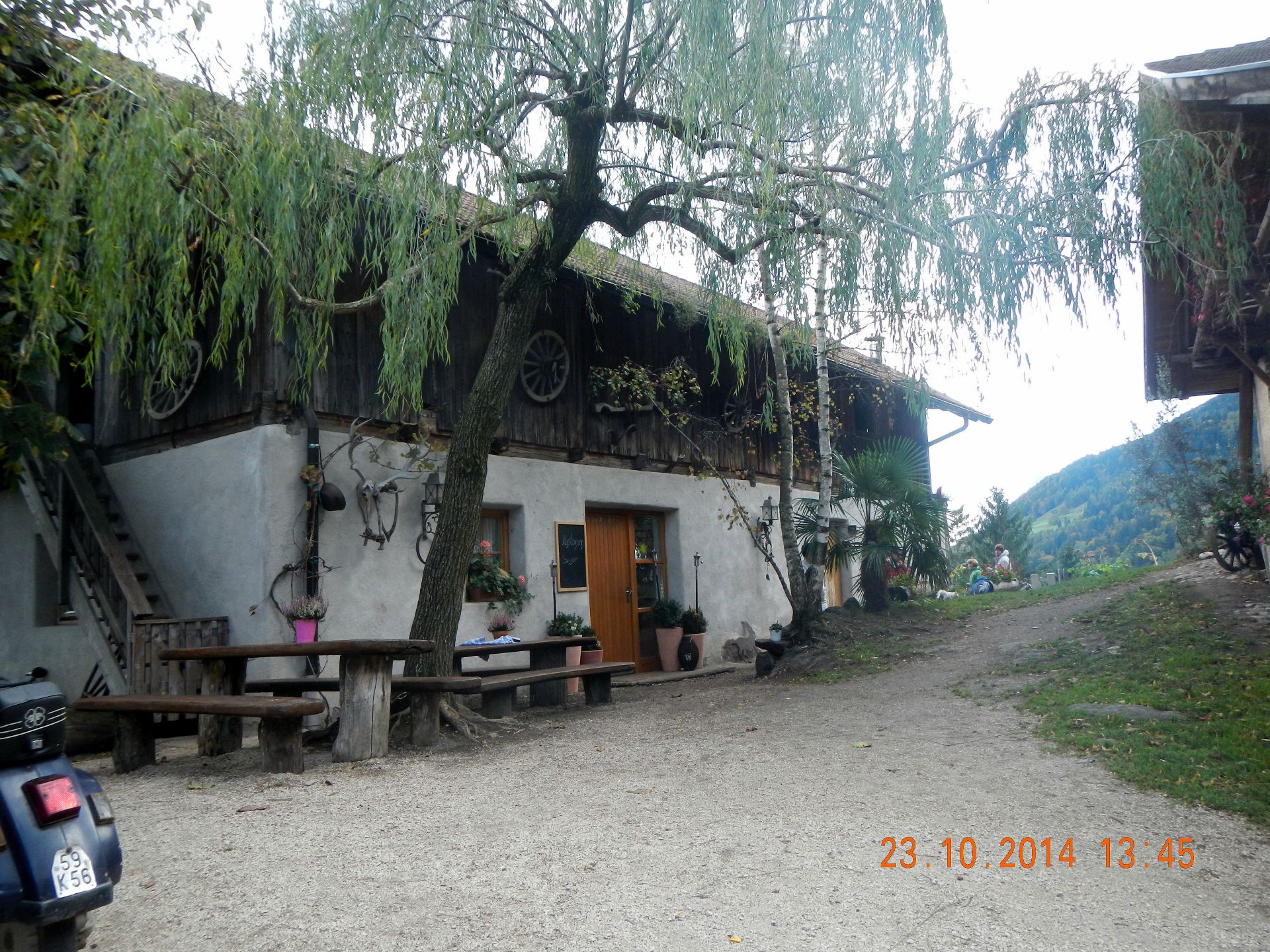 ...und erreichen den höchsten Punkt der Wanderung auf 800 m, den Bauern am Stein...